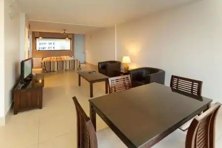 Chateau Beachside Resort - 94