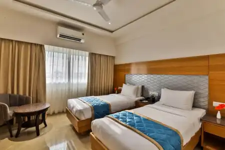 Vbr Grand Inn - 53