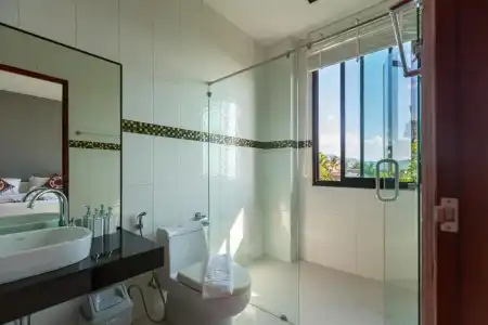 Rossarin Sea View Patong - 34