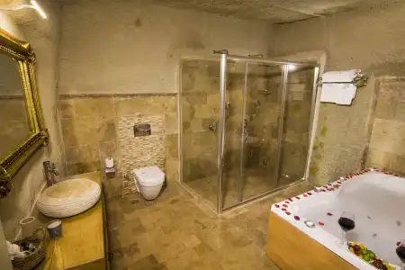 Azure Cave Suites - 8