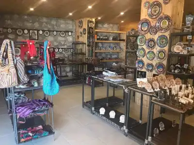 Wooden Arcs Resort & Spa - 11