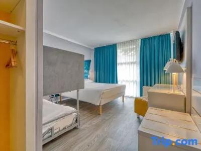 Ibis Styles - 67