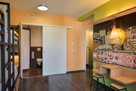 Generator Berlin Alexanderplatz - 22