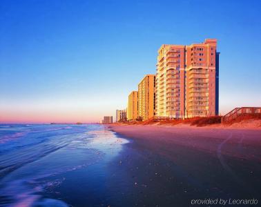 Club Wyndham SeaWatch Resort - 2