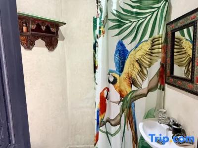 Riad Tachchaqa - 54