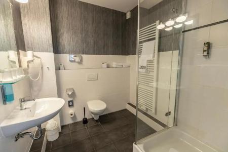 Comfort Tom Kyle - 44