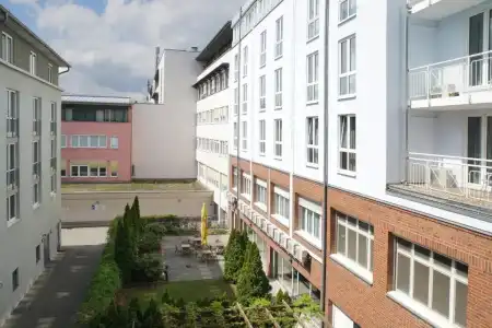 Courtyard by Marriott Dresden - 65