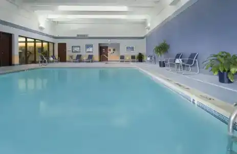 DoubleTree by Hilton - 16