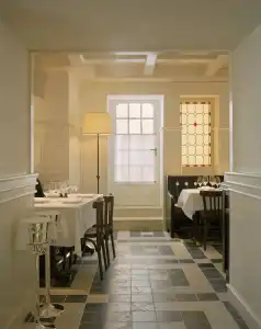 Château Voltaire - 17