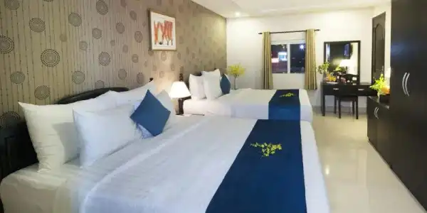 Sunrise Central - 60