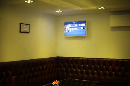 Exhibition Court 4 - 10