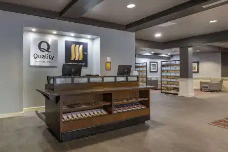 MainStay Suites Lexington I-75 - 9
