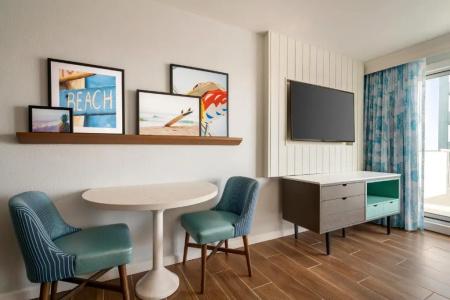 DoubleTree by Hilton Ocean City Oceanfront - 185