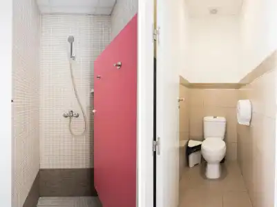 Feel Hostels City Center - 76