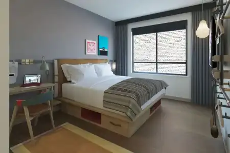 Moxy Cincinnati Downtown - 35