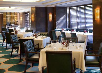 Jumeirah Carlton Tower London - 13