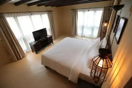 Dewan Bangkok - 45