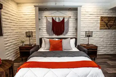 California - A Town & Desert Boutique - 49