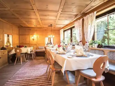 Gasthof Felsenstüberl - 23