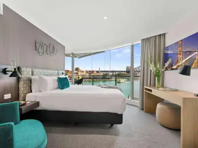 Pullman Quay Grand Sydney Harbour - 35