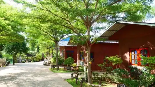 Baandin Rimnum Resort - 32
