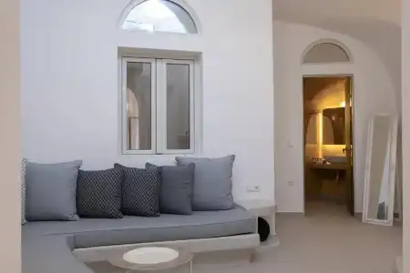 Santoterra Antigua Suites - 92
