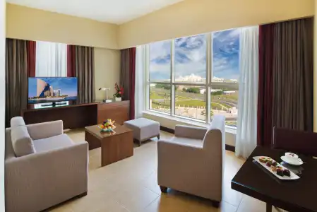 Khalidiya Palace Rayhaan by Rotana, Abu Dhabi - 12