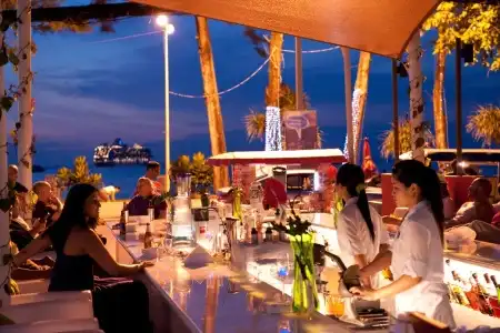 DoubleTree by Hilton Phuket Banthai Resort - 36