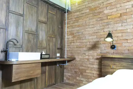 Siam Plug In Hostel - 4