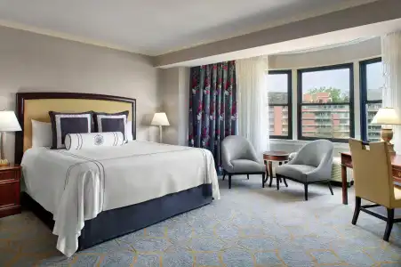 Omni Shoreham - 83