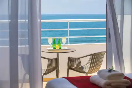 Leonardo Cypria Bay - 125