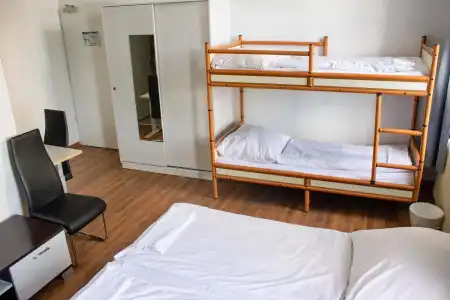 Metropol Hostel - 19