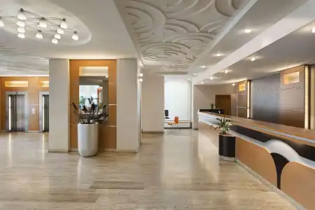 Ramada by Wyndham Bucharest Parc - 18
