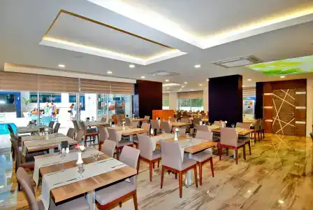 Kleopatra Ramira - All Inclusive - 26