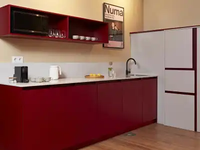 Numa Berlin Weinmeister - 24