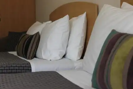 Greenlane Manor Motel - 14