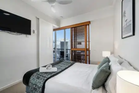 Rolling Surf Resort - 132