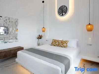 Allure Breeze Suites - 96