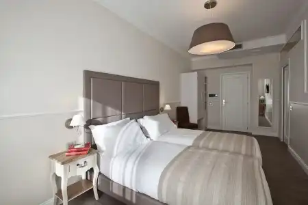 Seven Suites - 32