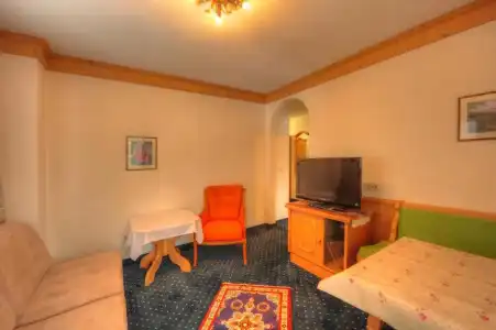 Die Seefelderin Boutique St. Georg - 90