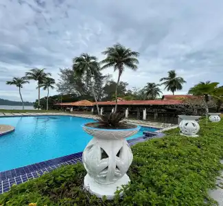Puteri Bayu Beach Resort - 6