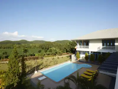 Santosha Health Lifestyle Resort - 8
