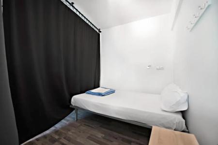 Bedbox Hostel - 34