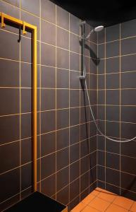 Globe Runner Rooms & Dorms - 163