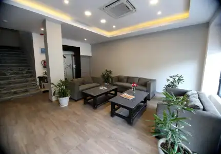OYO 606 Imperial - 9