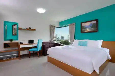 SiRi Ratchada Bangkok - 68