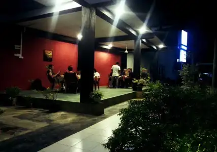 Serenity Tissa - 16
