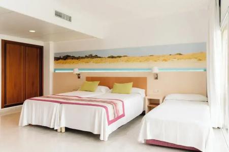 Bluesea Coral Beach - 74