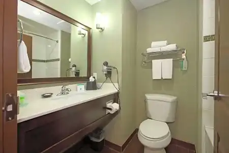 Best Western Pacific Inn - 109