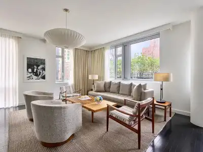 Smyth Tribeca - 120